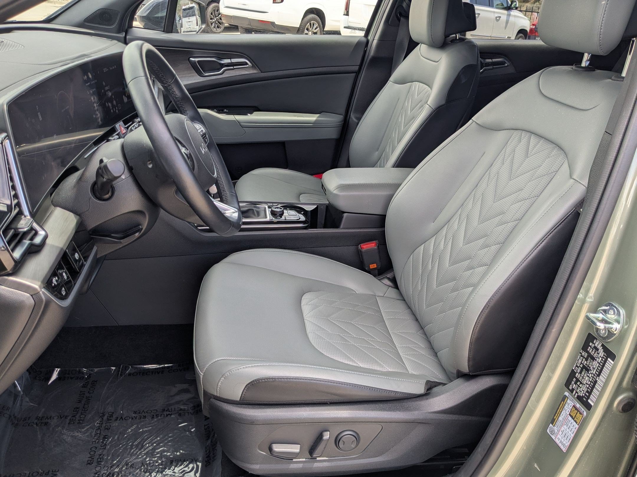 Certified Used 2025 Green Kia X-Pro image 15