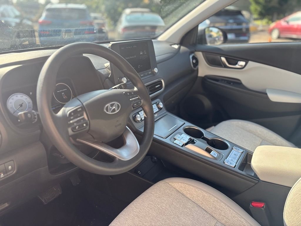 Used 2023 Gray Hyundai SE image 24