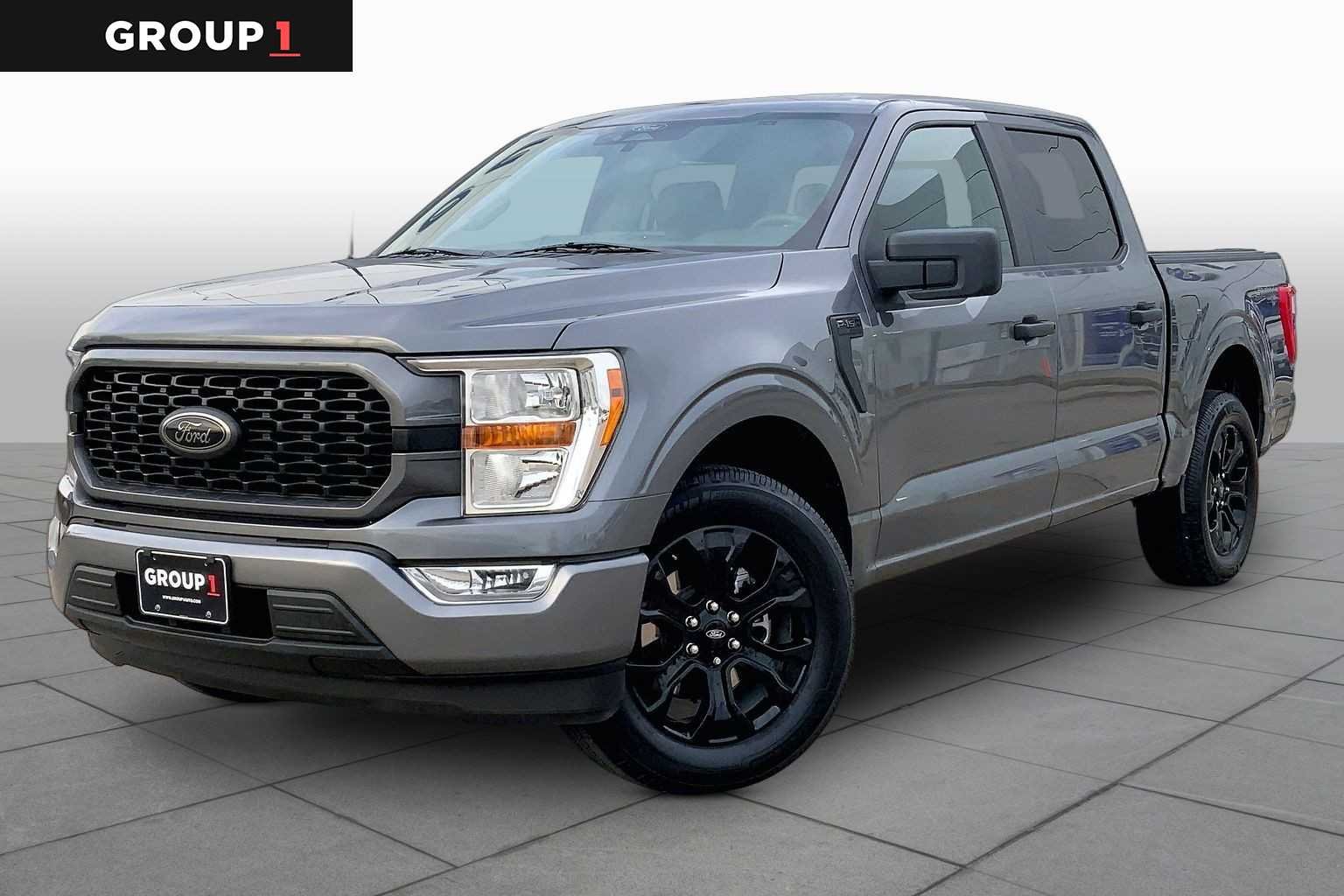 2022 Ford F-150 XL SuperCrew 5-1/2 Box's photo
