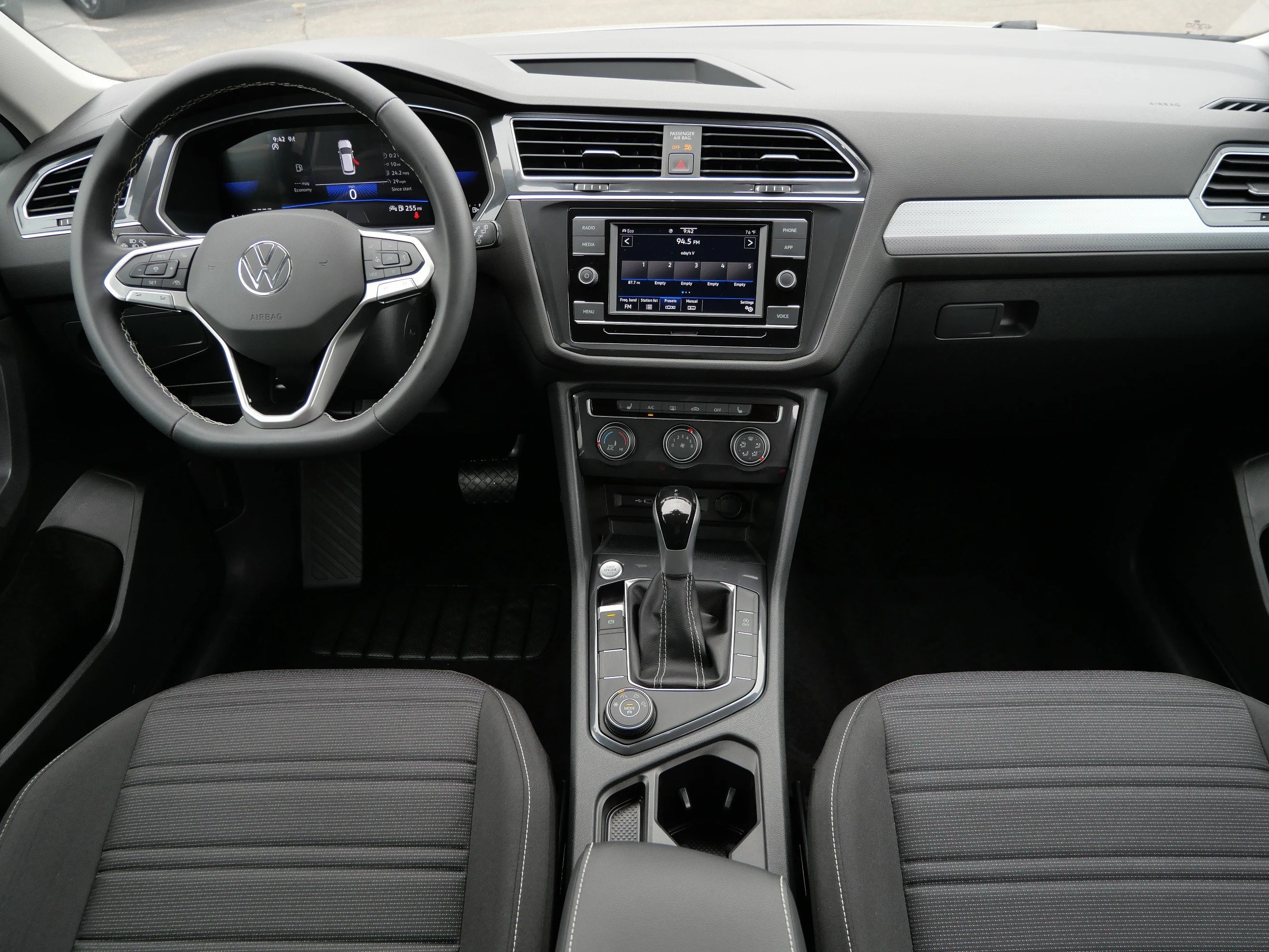 Certified Used 2024 Pure White Volkswagen S image 10