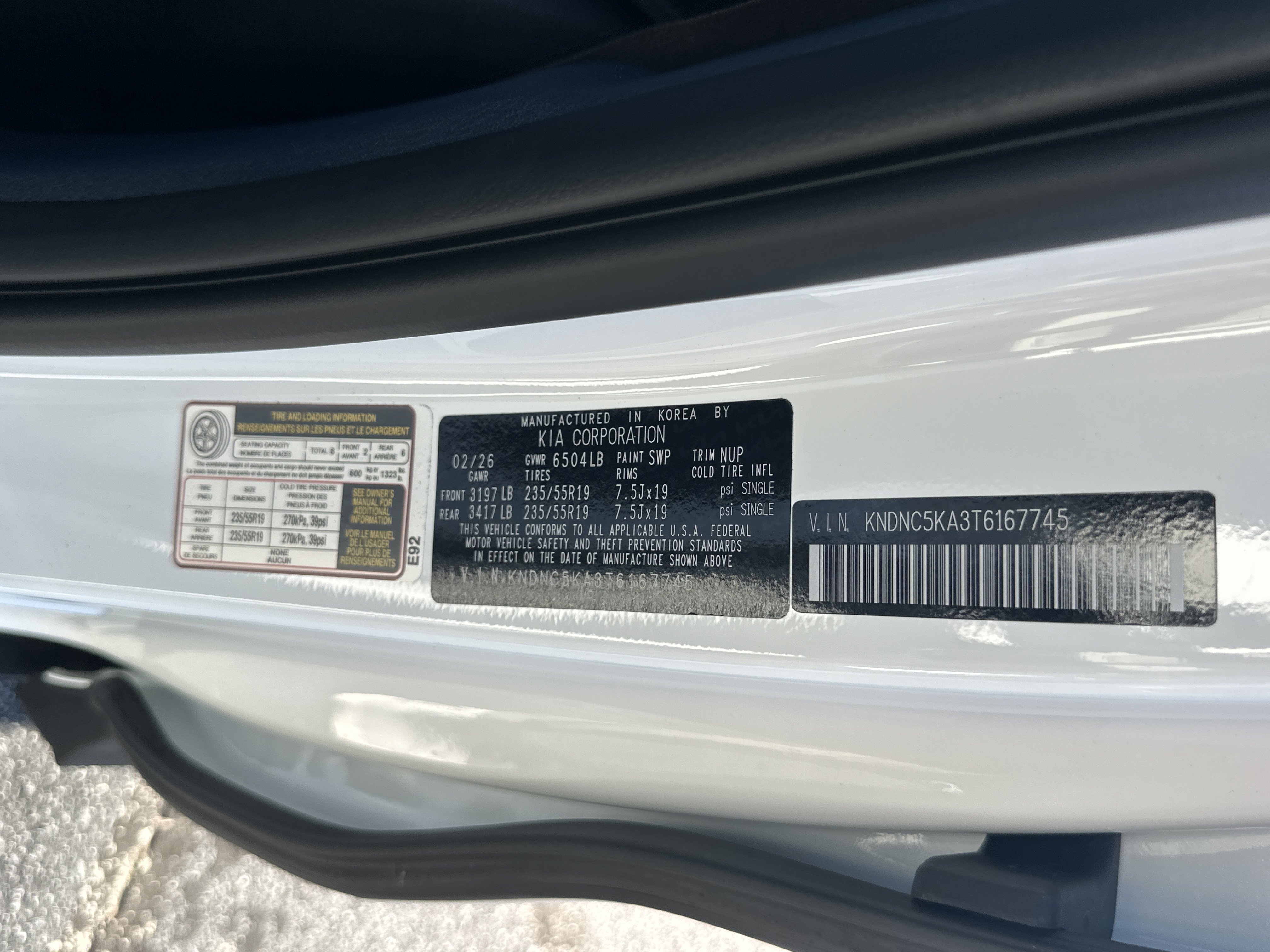 New 2026 Snow White Pearl Kia EX image 32