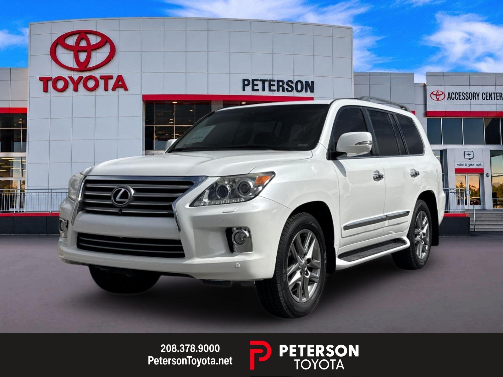 Used 2013  Lexus 570 image 7