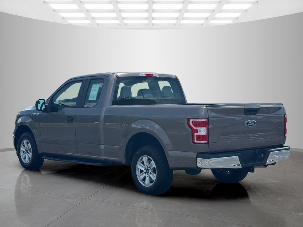 Used 2018 Gray Ford XL image 3