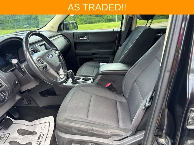 Used 2013 Black Ford SE image 15