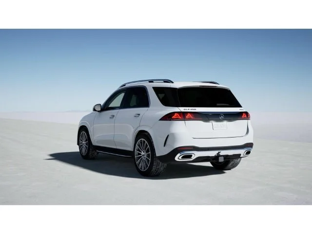 New 2027 White Mercedes-Benz GLE 450 image 29