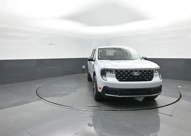 New 2026 Space White Metallic Ford XLT image 2