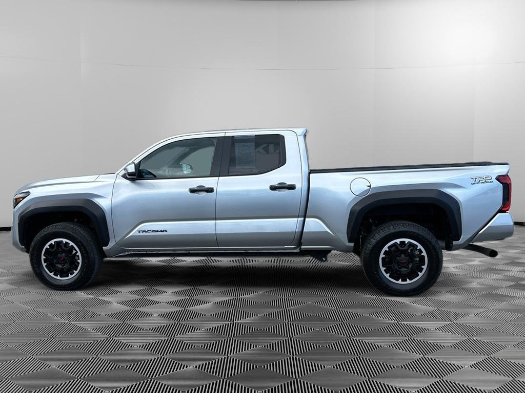 Used 2024 Silver Toyota SR5 image 7