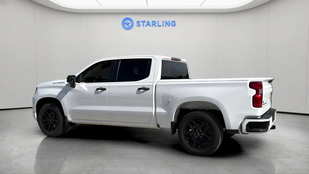 Used 2024 Summit White Chevrolet Custom image 5