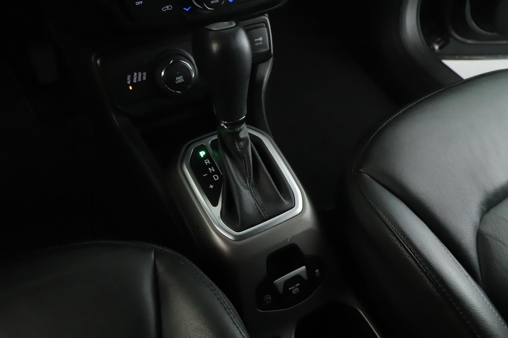 Used 2020 Black Clearcoat Jeep High Altitude 4x4 image 16