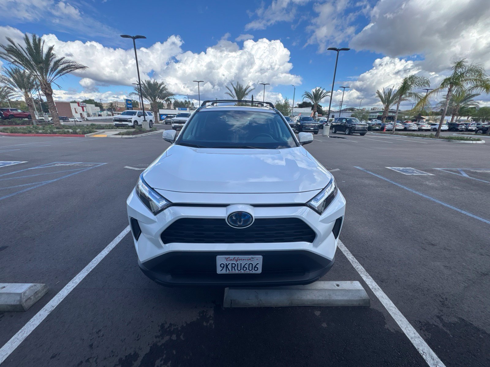 Used 2024 White Toyota XLE image 1