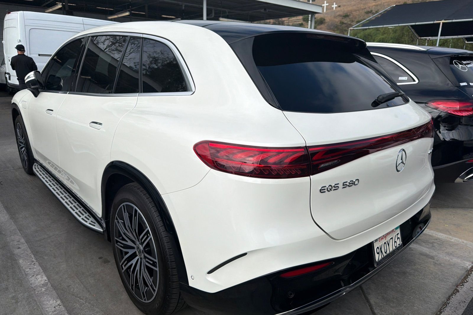 Used 2023 White Mercedes-Benz 580 image 10