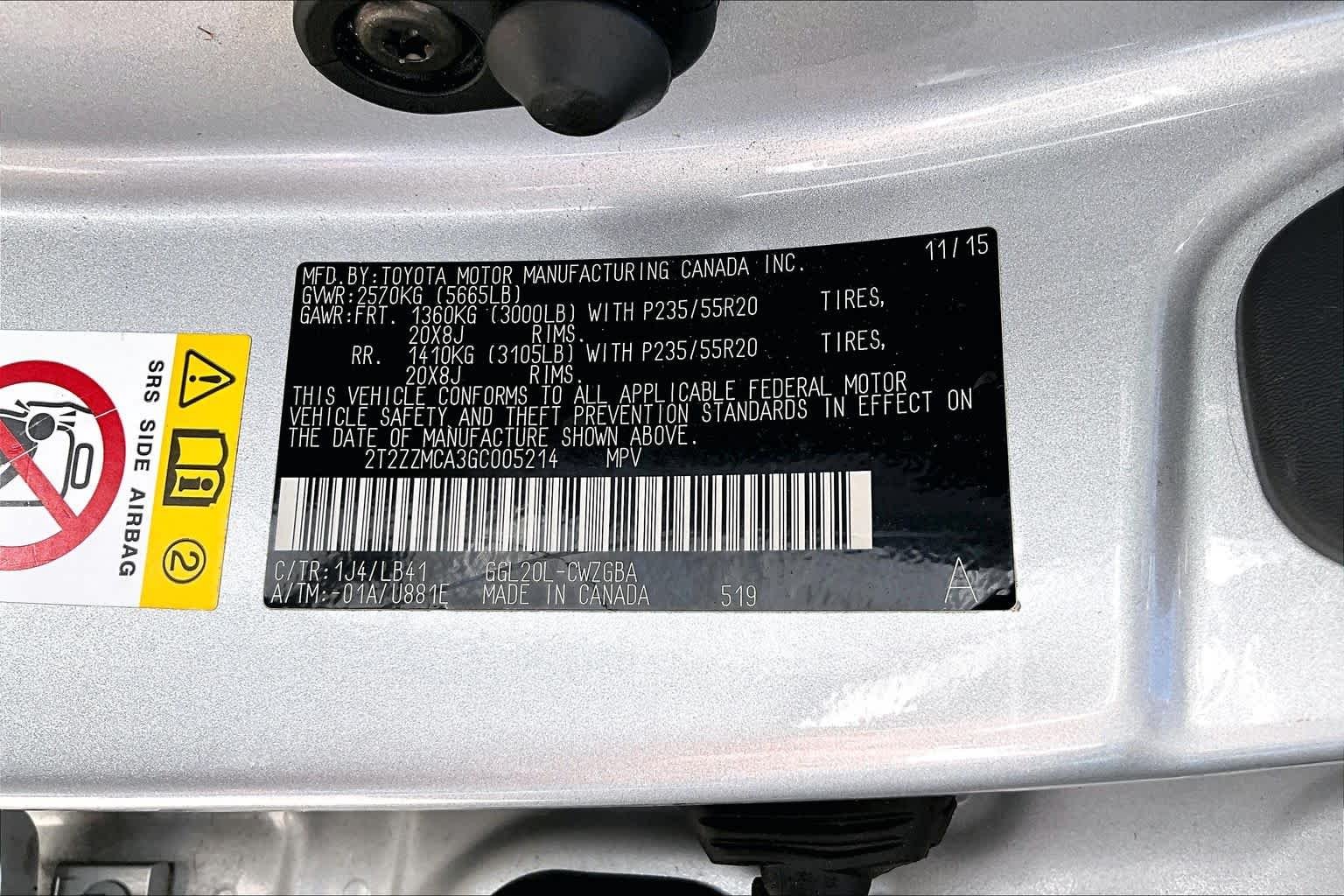 Used 2016 Silver Lining Metallic Lexus  image 37