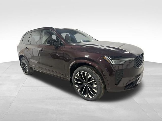 New 2026 Red Metallic Volvo T8 Ultra image 3