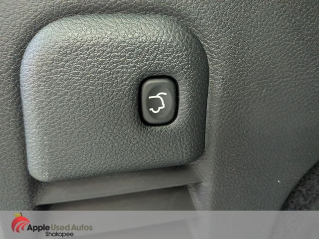 Used 2015 White Jeep Altitude image 29