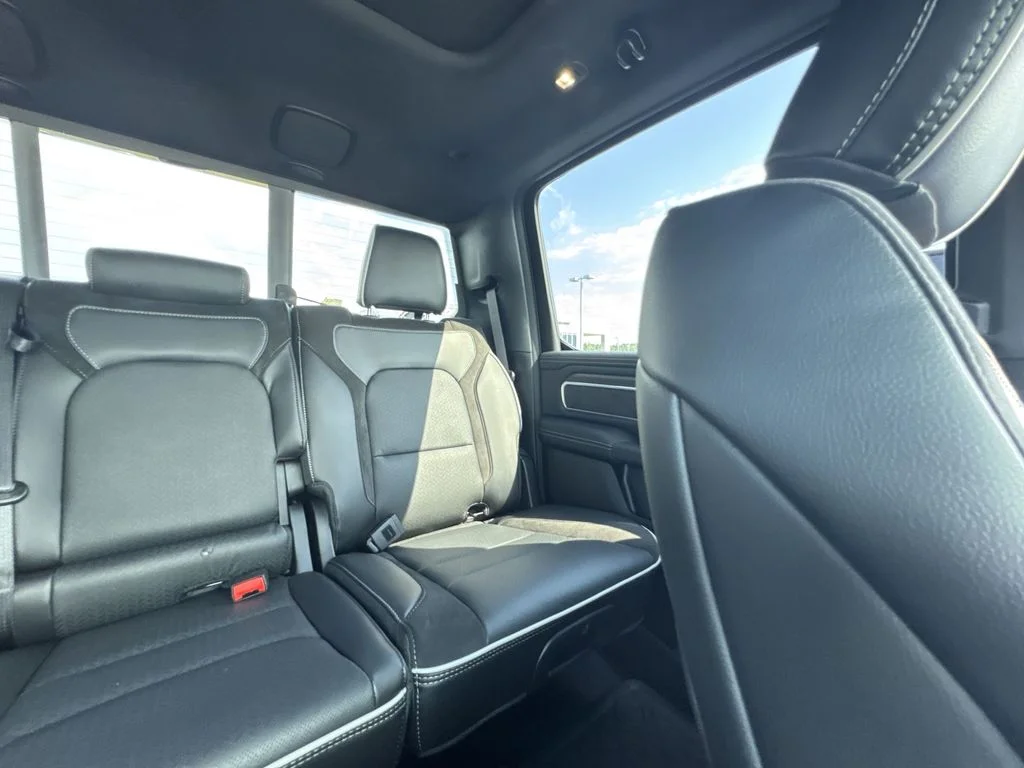 2026 RAM 1500 Laramie - Photo 14