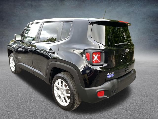 Used 2023 Black Clearcoat Jeep Latitude image 24