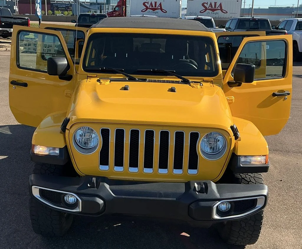 Used 2018 Yellow Jeep Unlimited Sahara image 33