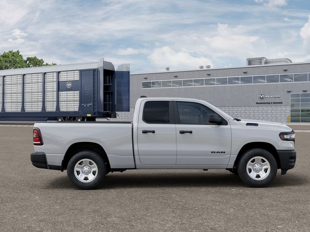 New 2026 Bright White Clearcoat RAM Tradesman image 21