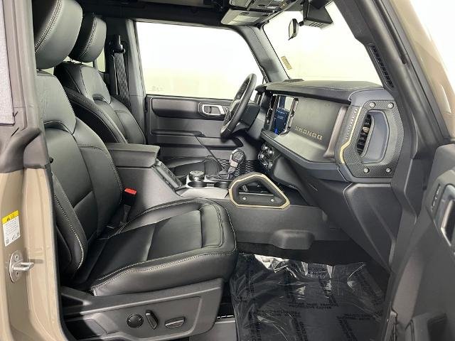 New 2025 Marsh Gray Ford Badlands® image 35