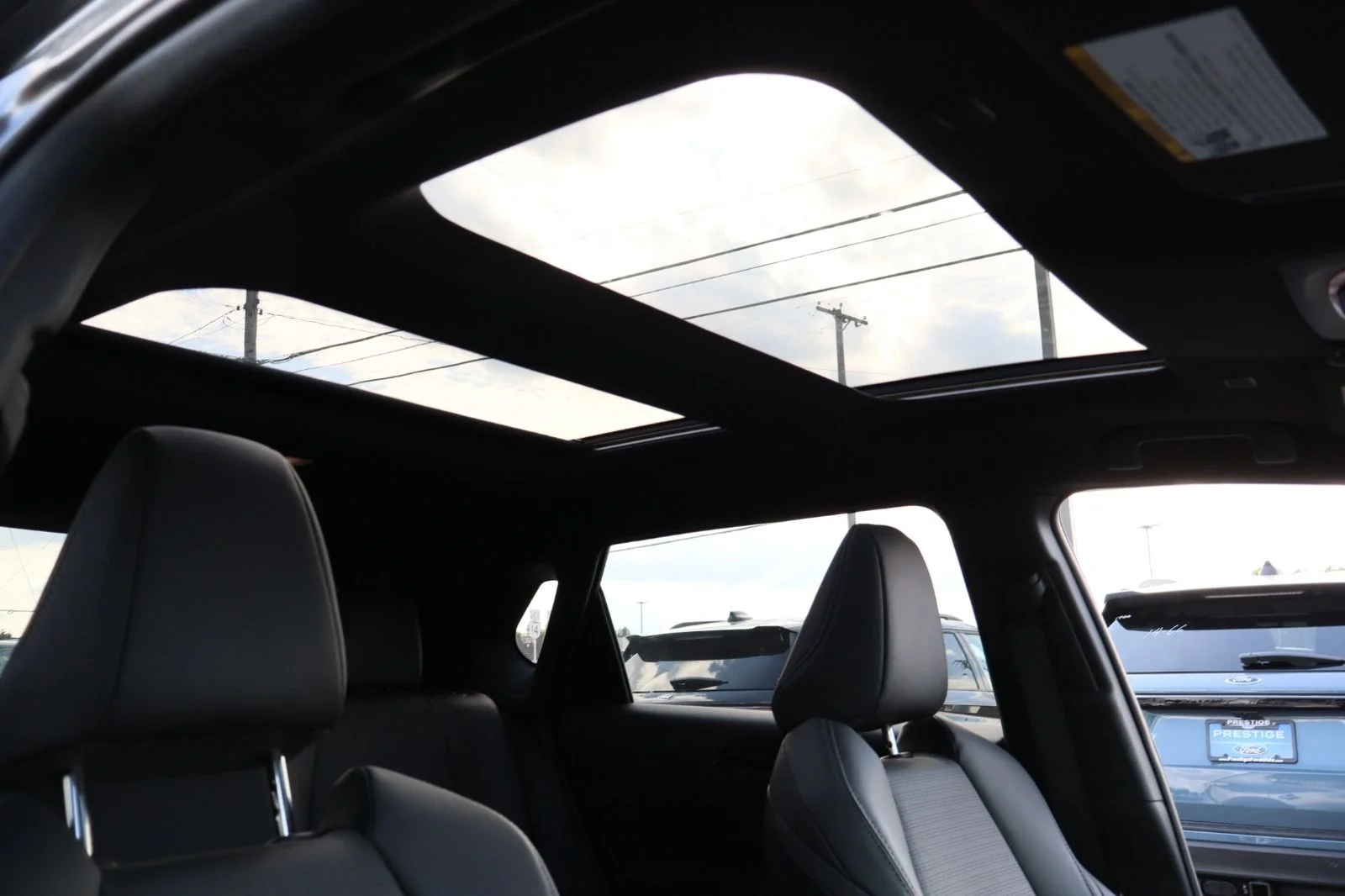 Used 2023 Smoked Carbon Subaru Touring image 30