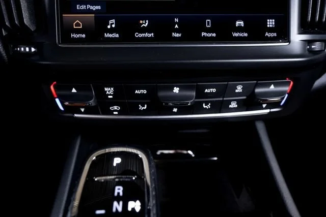 Used 2021 Nero Maserati  image 41