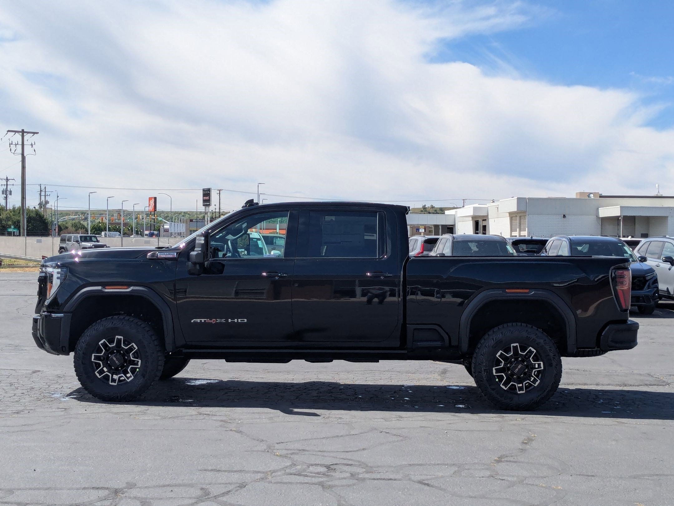 New 2026 Onyx Black GMC AT4X image 7