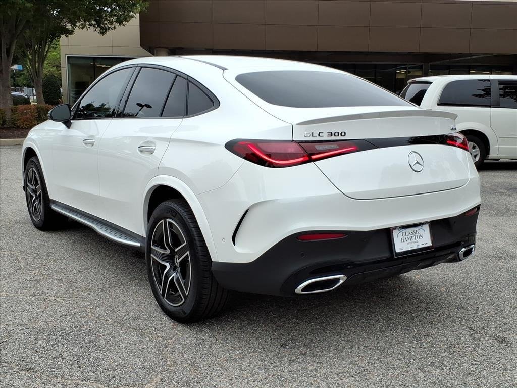 Used 2026 Polar White Mercedes-Benz GLC 300 image 10