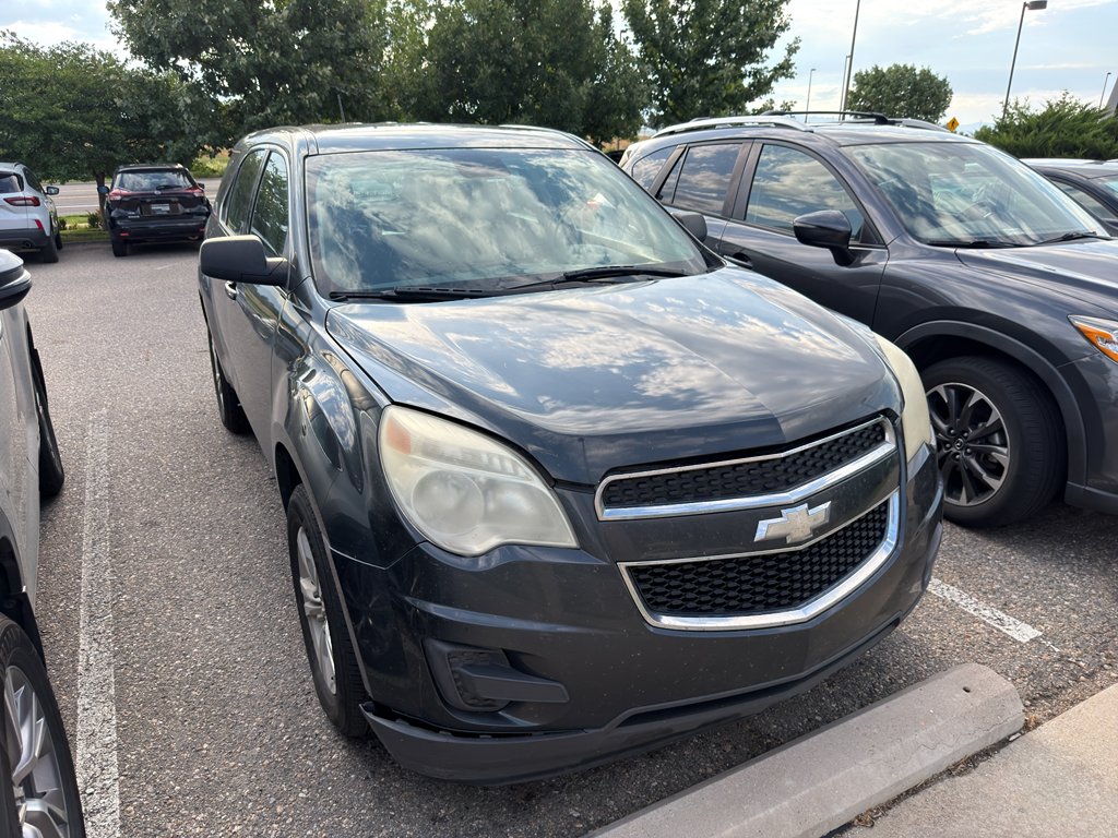 Used 2013 Ashen Gray Metallic Chevrolet LS image 4