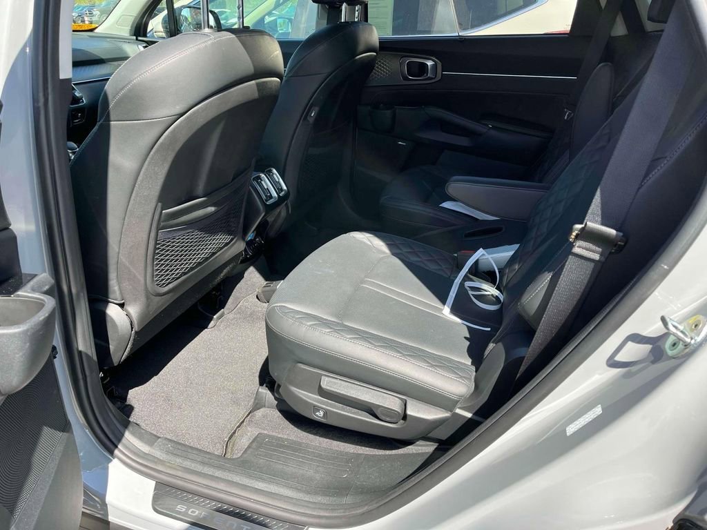 2025 GMC Sierra EV Denali - Photo 36