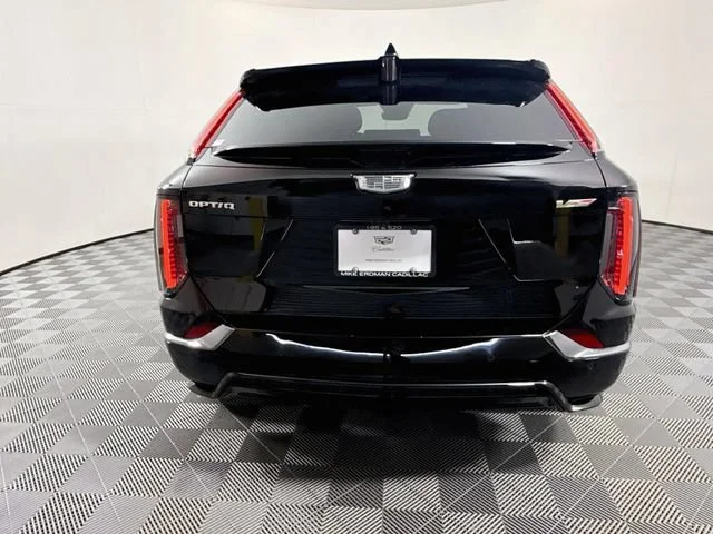 2027 Cadillac OPTIQ V-Series - Photo 19