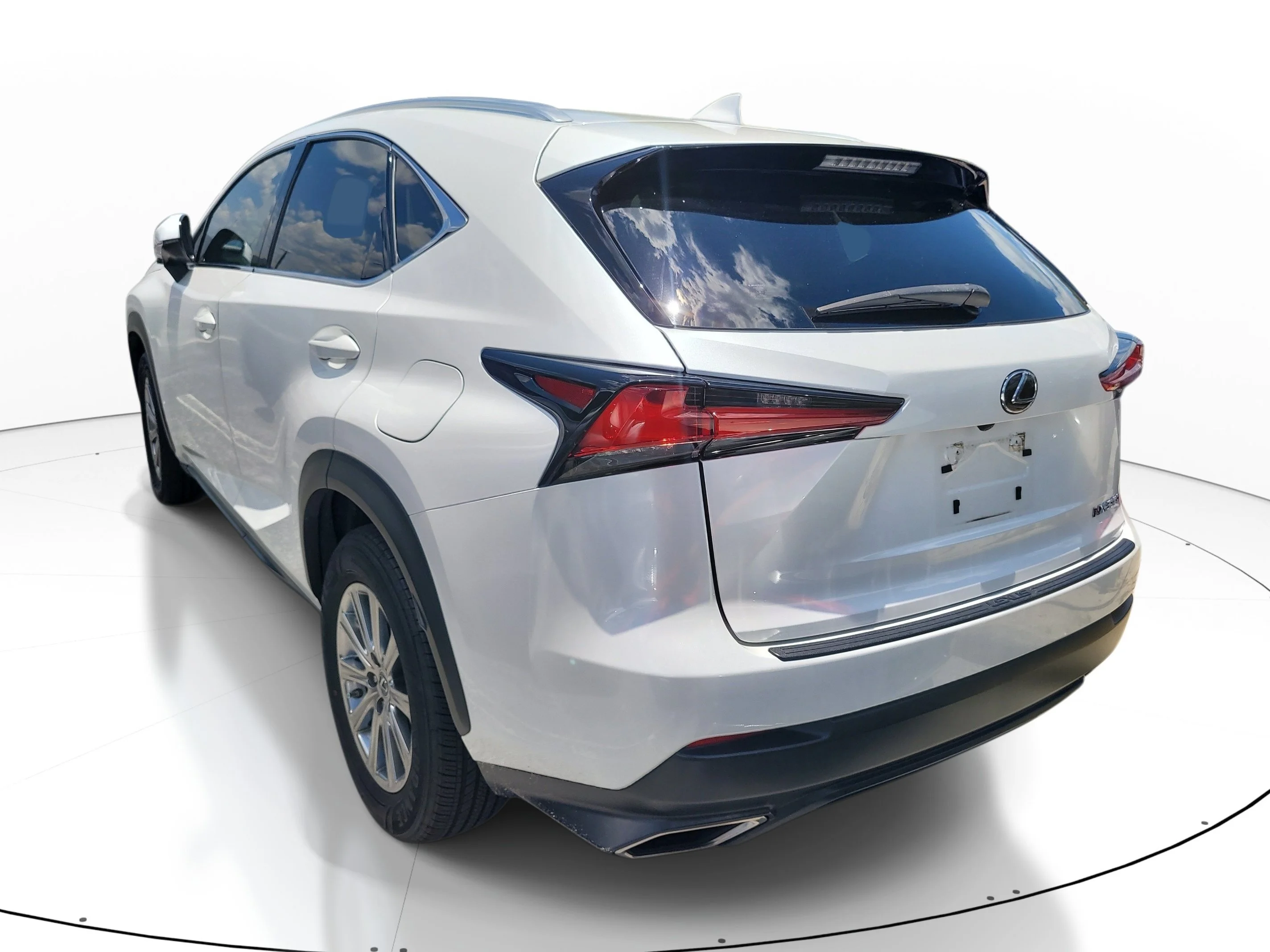 Used 2021  Lexus NX 300 image 4