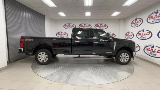 New 2026 Agate Black Metallic Ford King Ranch image 13