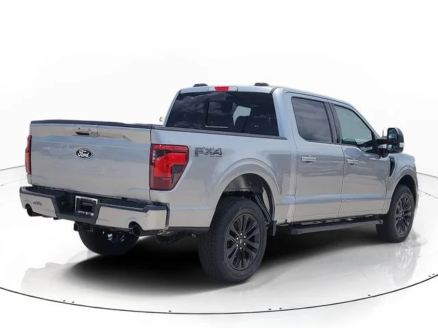 New 2026 Silver Metallic Ford XLT image 5