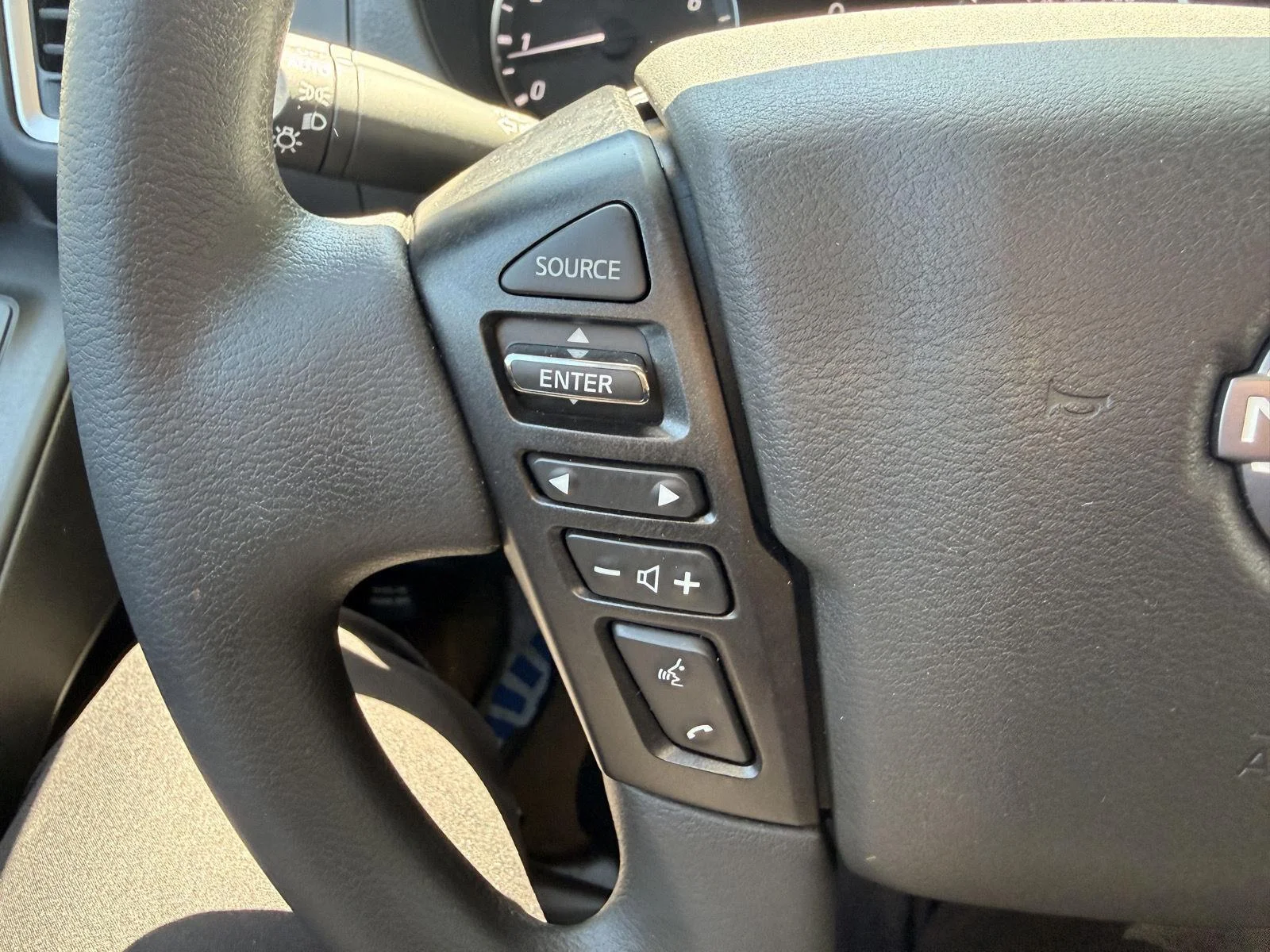 Certified Used 2022 Super Black Nissan SV image 17