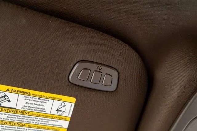 Used 2023 Red Ford King Ranch image 37