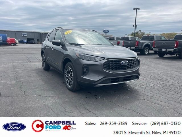 2025 Ford Escape Plug-in hybrid