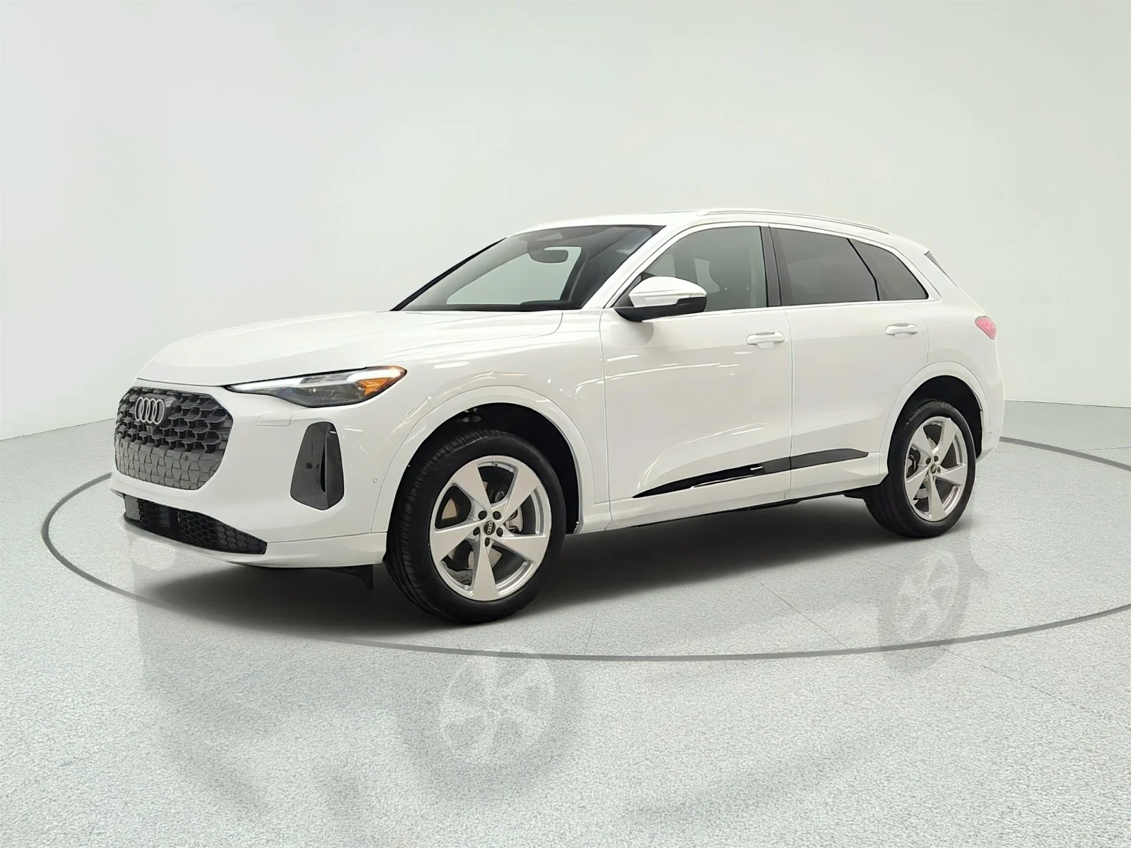 Used 2025 Glacier White Metallic Audi Premium Plus image 1