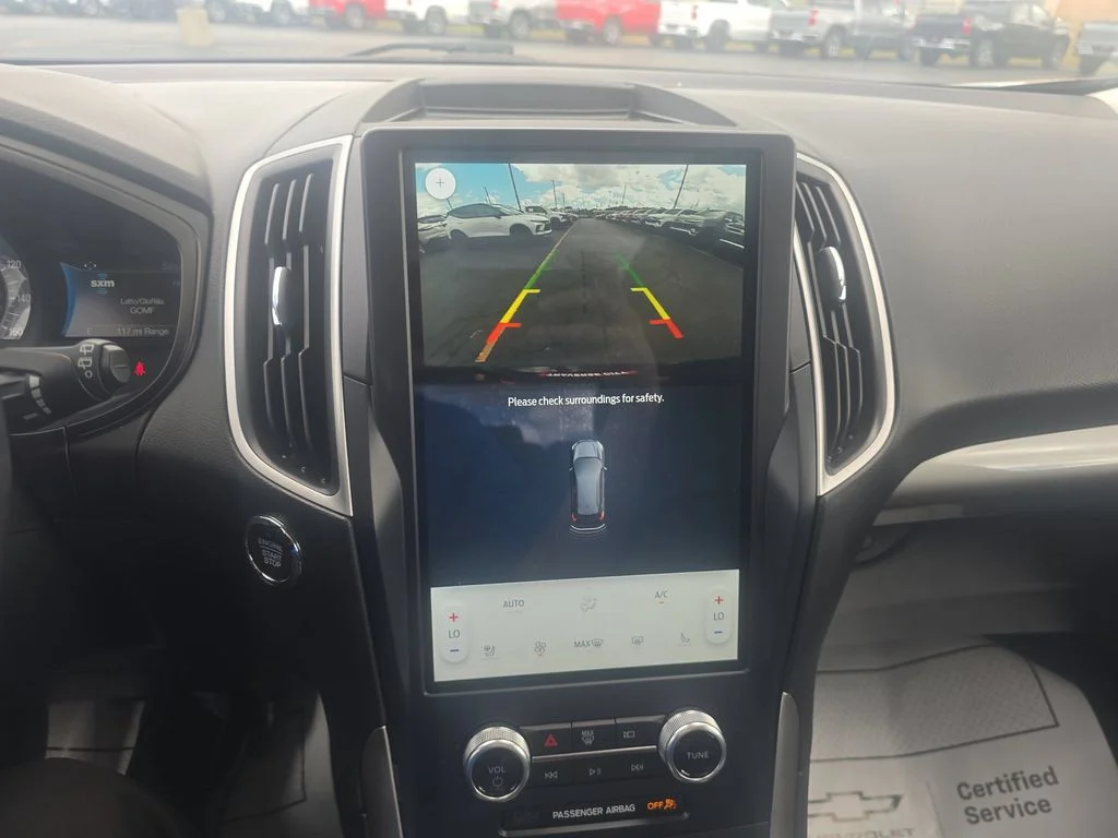 Used 2023 Black Metallic Ford SEL image 28