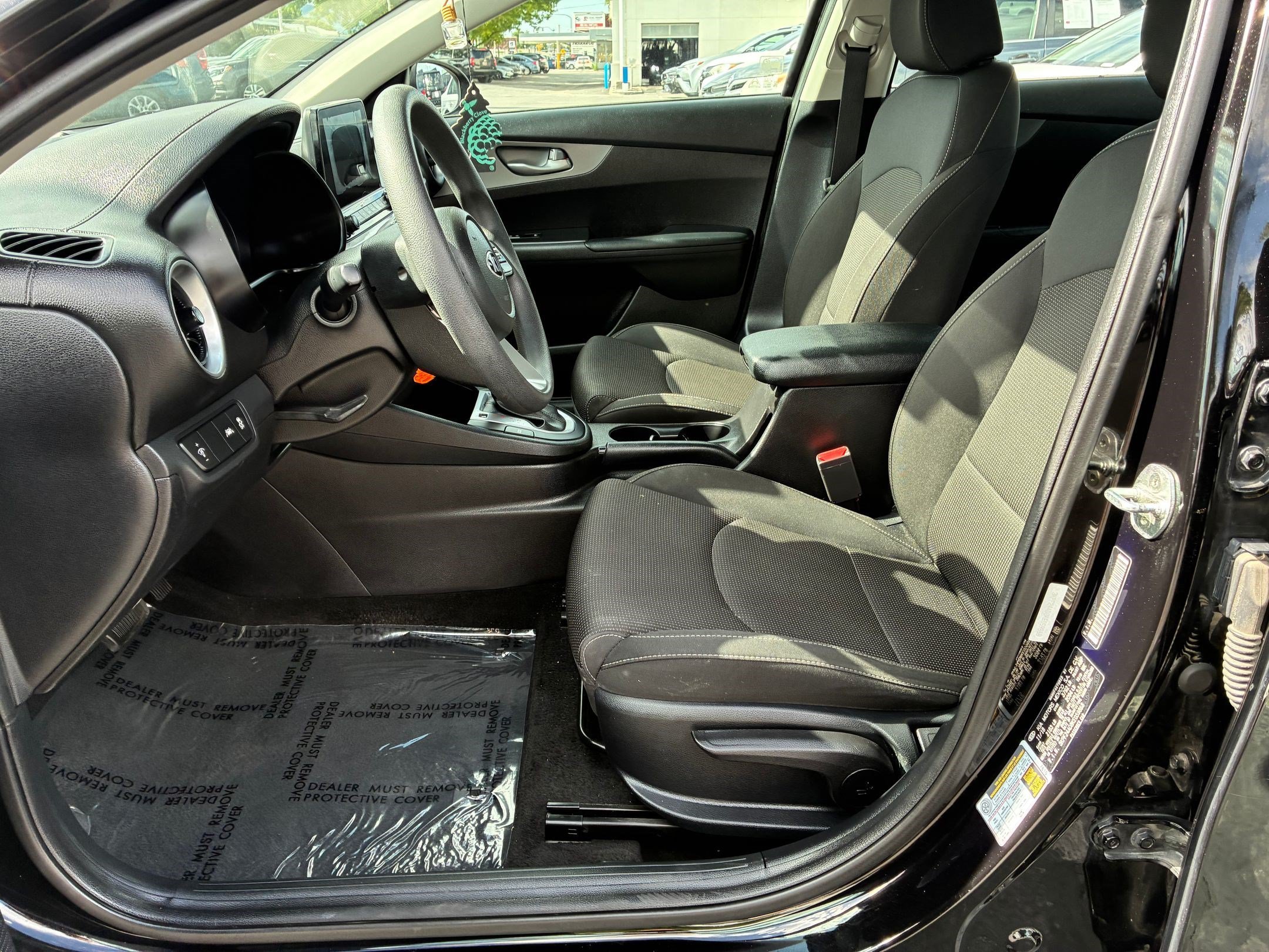 Used 2019 Aurora Black Kia LXS image 15