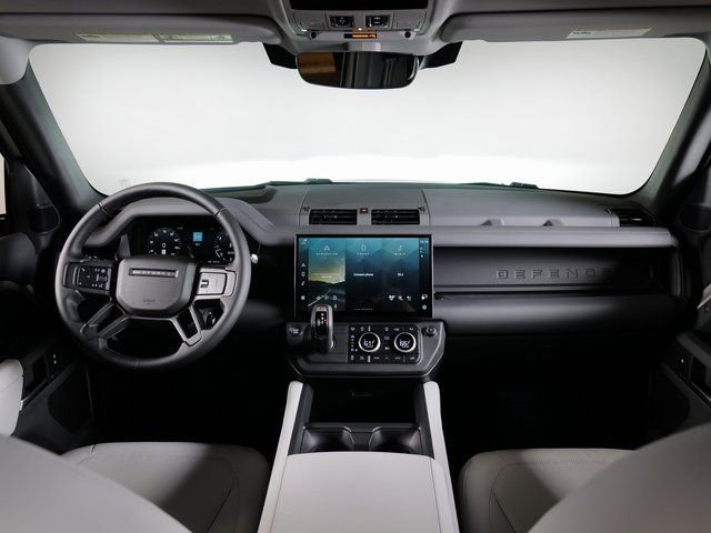 New 2026 Borasco Grey Land Rover X-Dynamic SE image 4