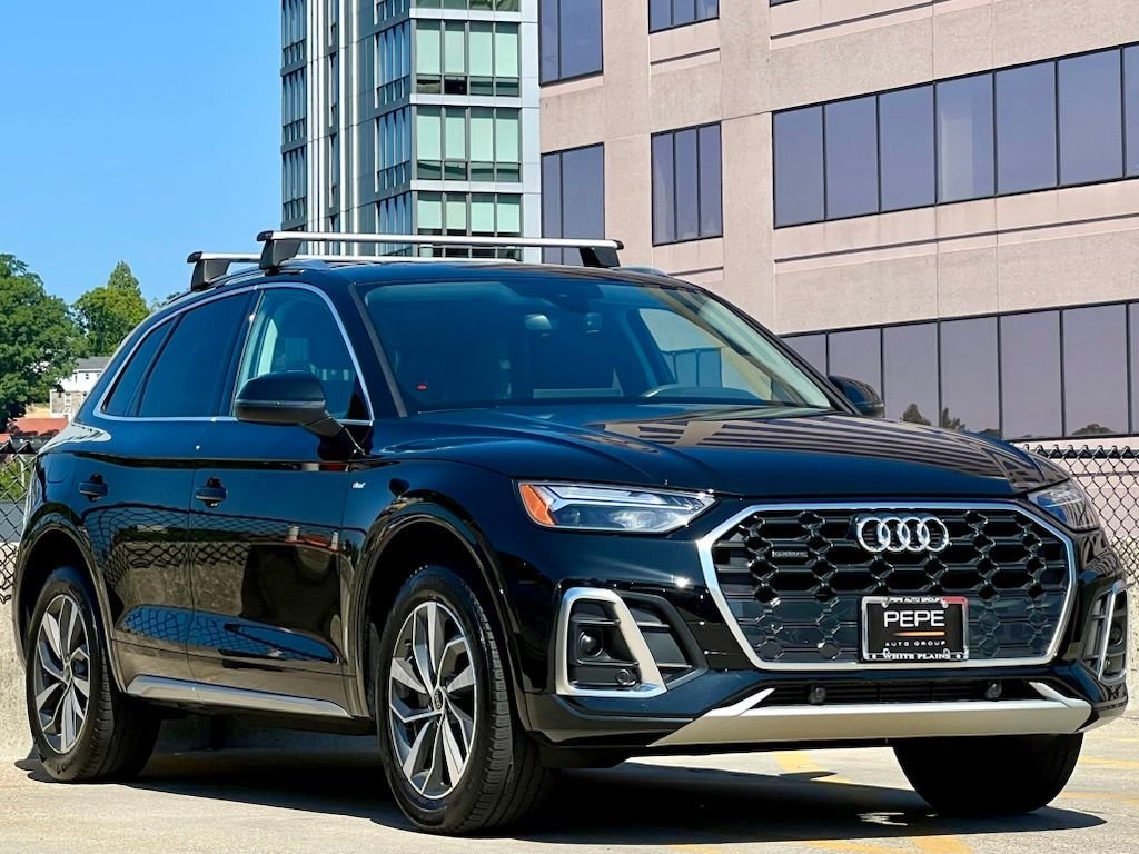 2024 Audi Q5 45 Premium's photo