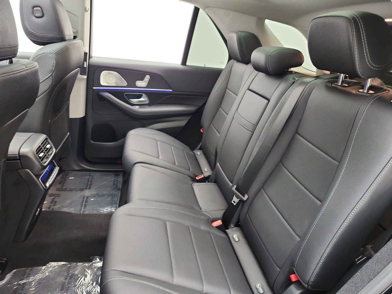 Certified Used 2024 Black Mercedes-Benz GLE 450 4MATIC® SUV image 13