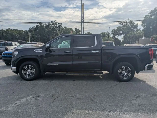 Used 2024 Silver GMC SLT image 7
