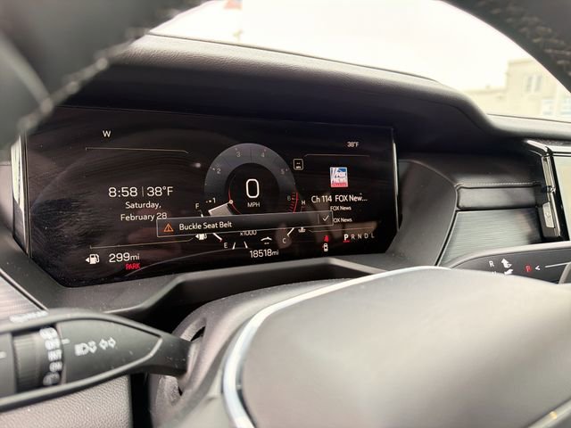 2025 GMC ACADIA - Image 10