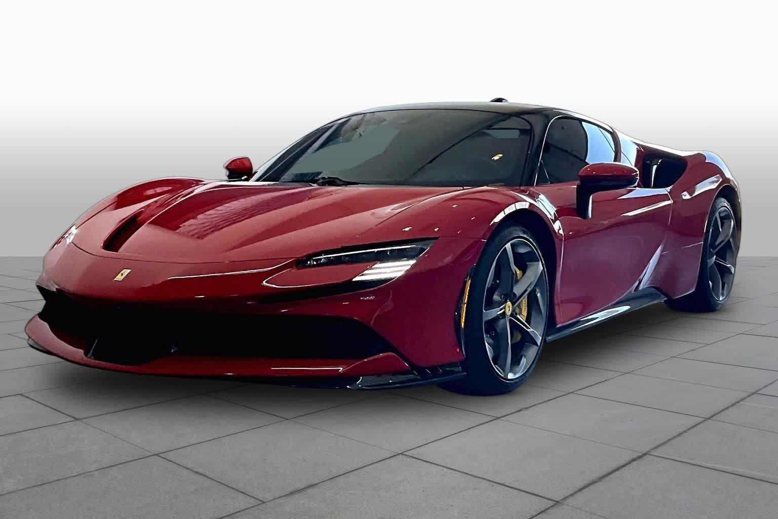 Used 2021  Ferrari  image 2