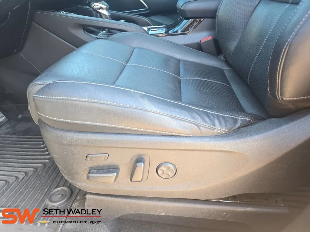 Used 2023 Ebony Black Kia SX image 29