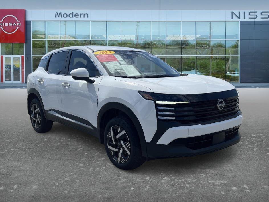 Used 2025 Fresh Powder Nissan SV image 3