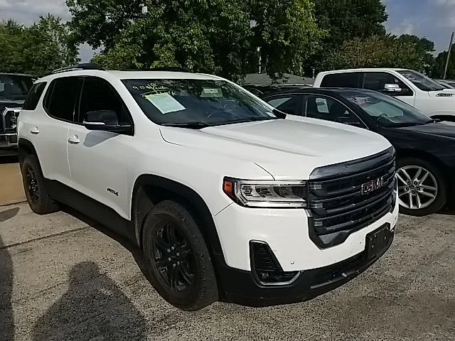 Used 2021 White GMC AT4 image 2