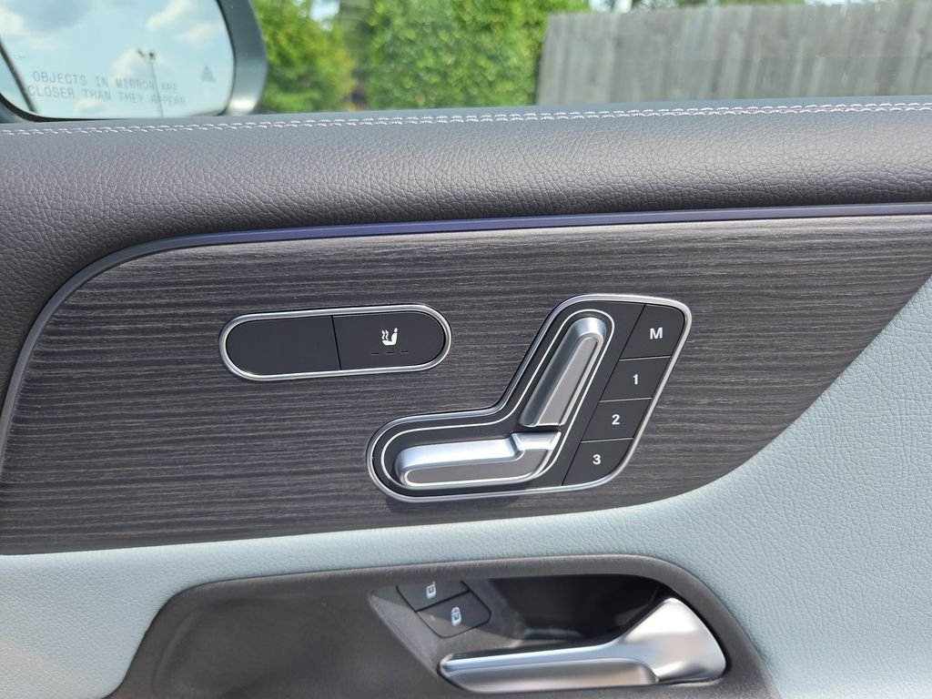 2026 Mercedes-Benz GLB GLB 250 - Photo 17