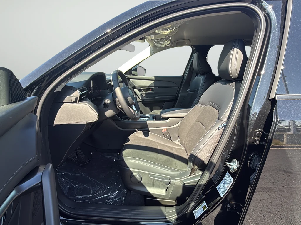 New 2026 Black Mazda 2.5 S Select image 29